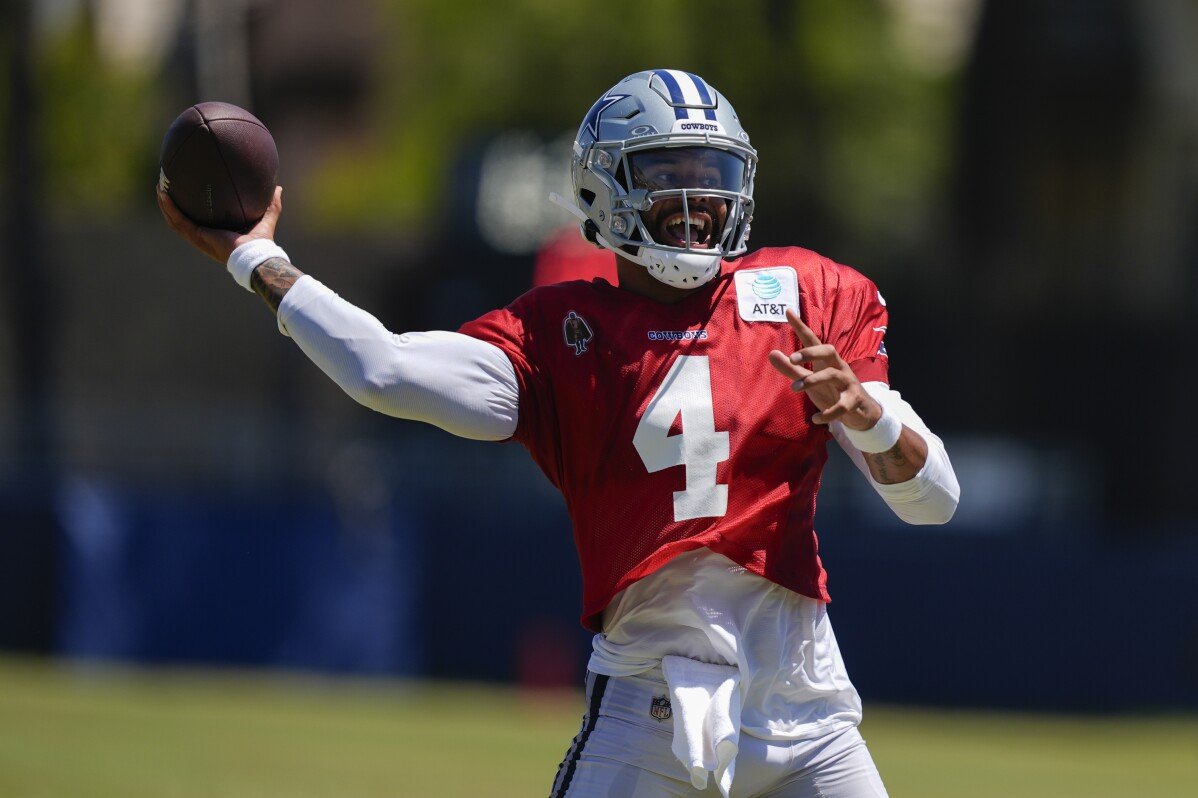 Dak Prescott dice que están teniendo 'buenas conversaciones' con los Cowboys sobre un nuevo contrato